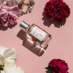 Pivoine & Rhubarbe Eau De Toilette -PARFUMS Soldes pivoine rhubarbe eau de toilette 1 2